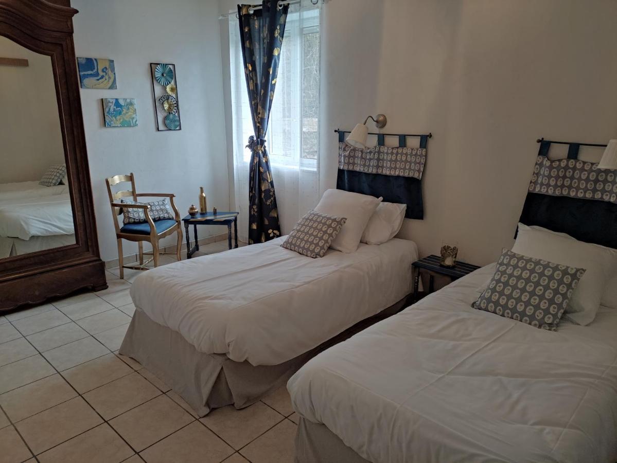 Bleu Bonheur Bed & Breakfast Dennevy Ngoại thất bức ảnh